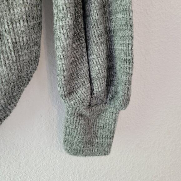 SO Balloon Sleeve Cozy Green Hoodie Size Small NWT Fall Winter - Picture 6 of 9